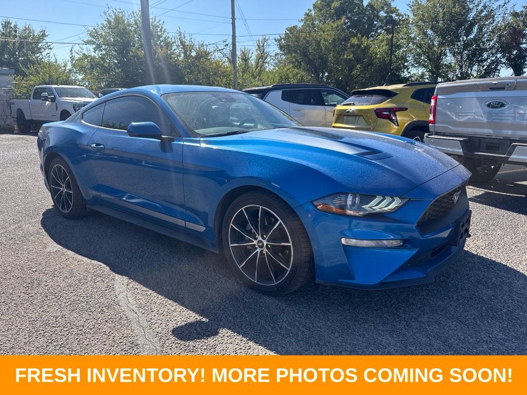 2021 Ford Mustang EcoBoost