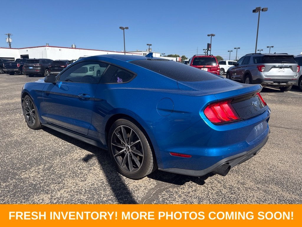 2021 Ford Mustang EcoBoost