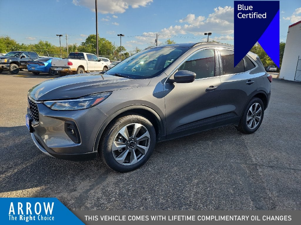 2025 Ford Escape Platinum