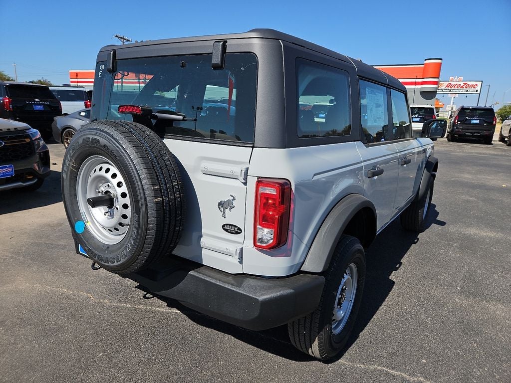 2026 Ford Bronco Base