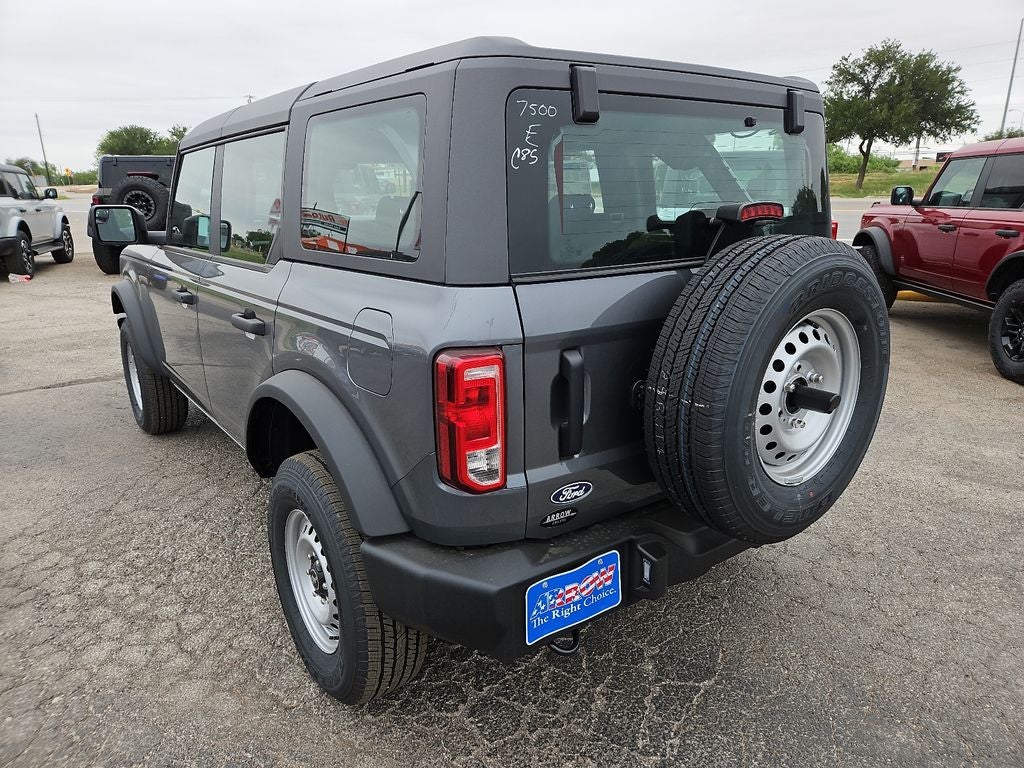2026 Ford Bronco Base