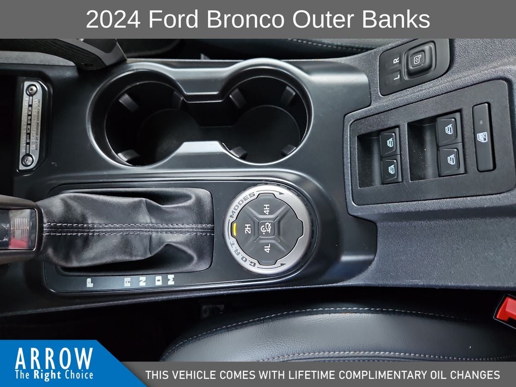 2024 Ford Bronco Outer Banks