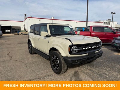 2025 Ford Bronco Outer Banks