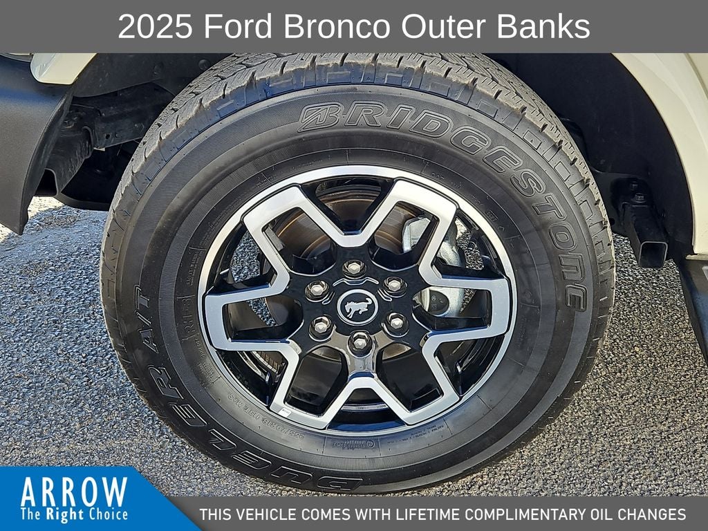 2025 Ford Bronco Outer Banks