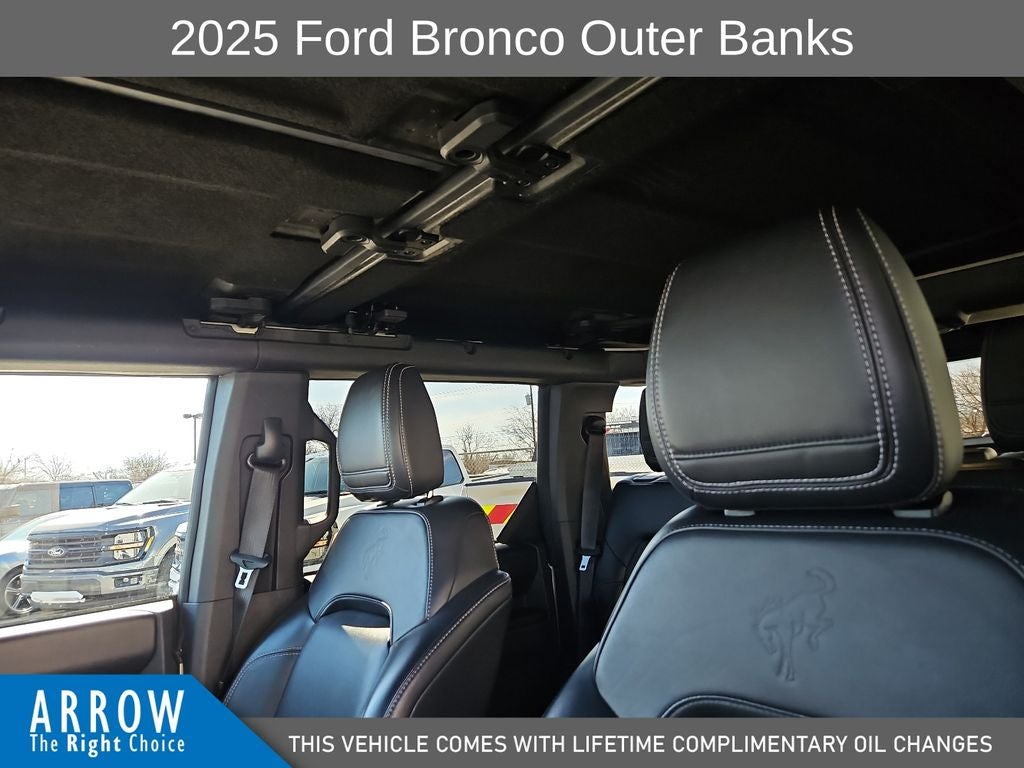 2025 Ford Bronco Outer Banks