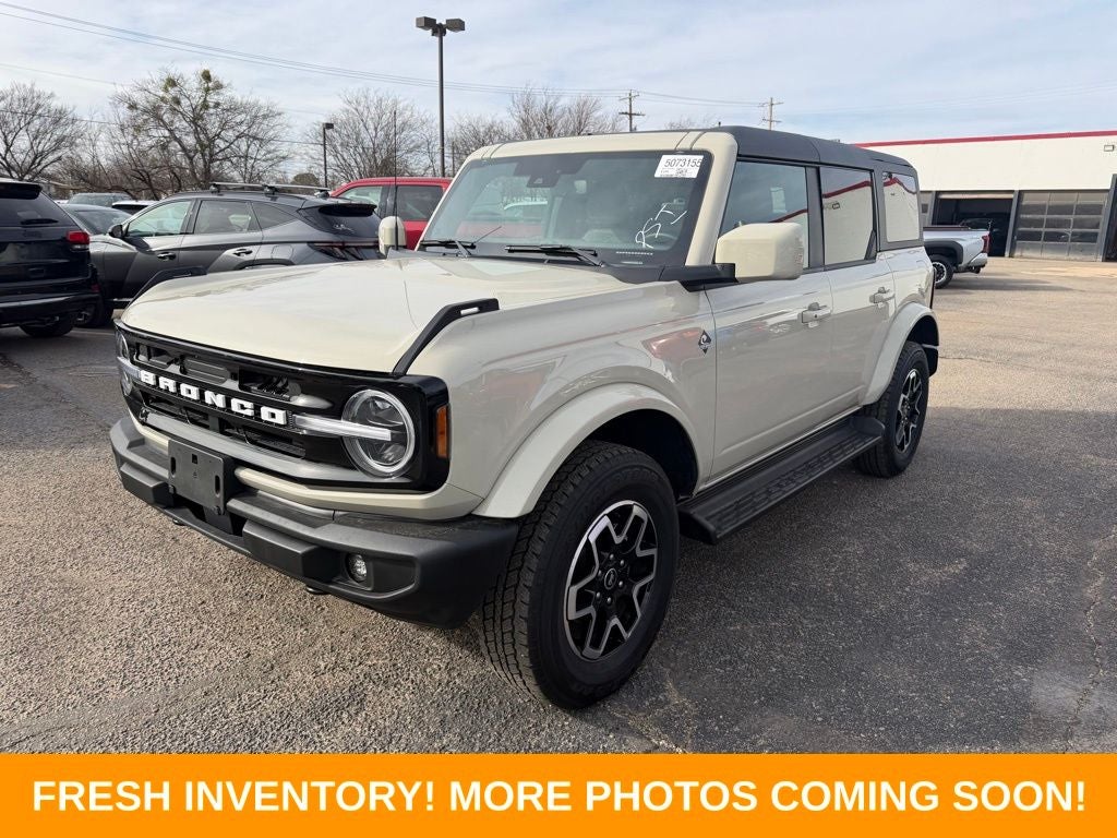 2025 Ford Bronco Outer Banks