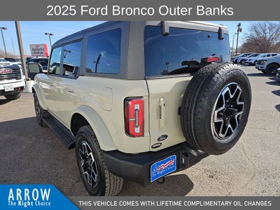 2025 Ford Bronco Outer Banks