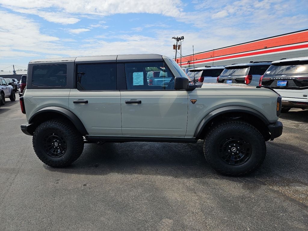 2026 Ford Bronco Badlands