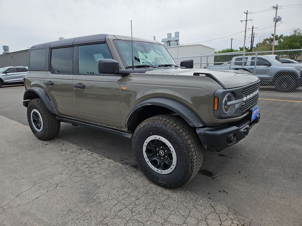 2026 Ford Bronco Badlands