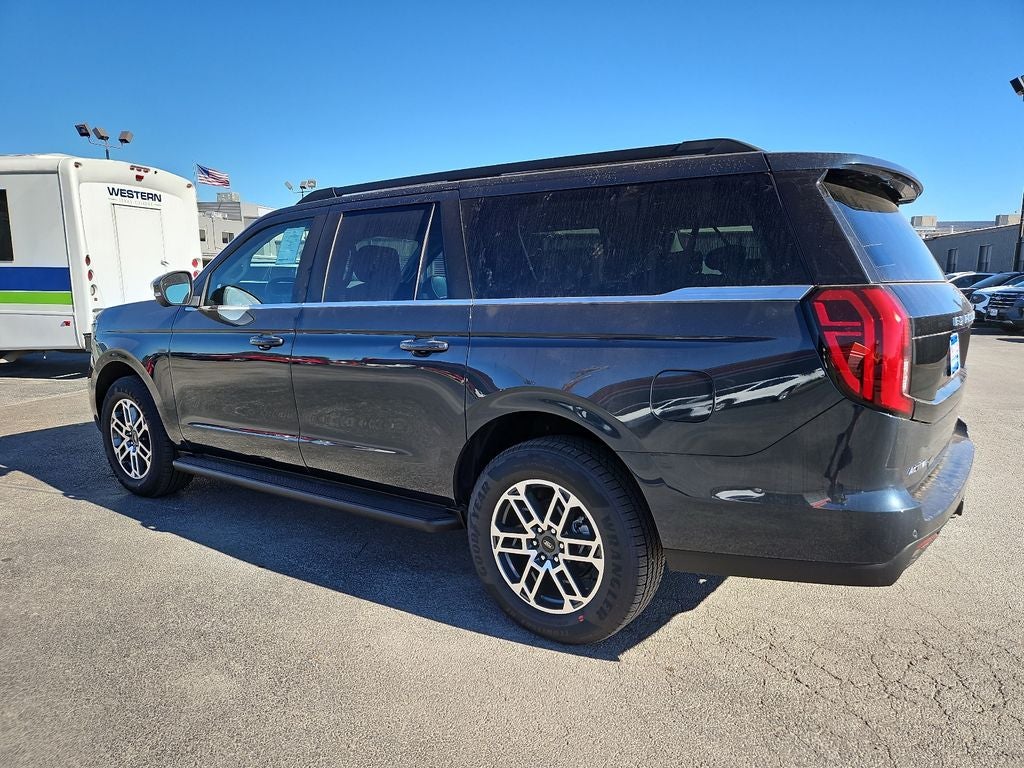 2025 Ford Expedition Max Active