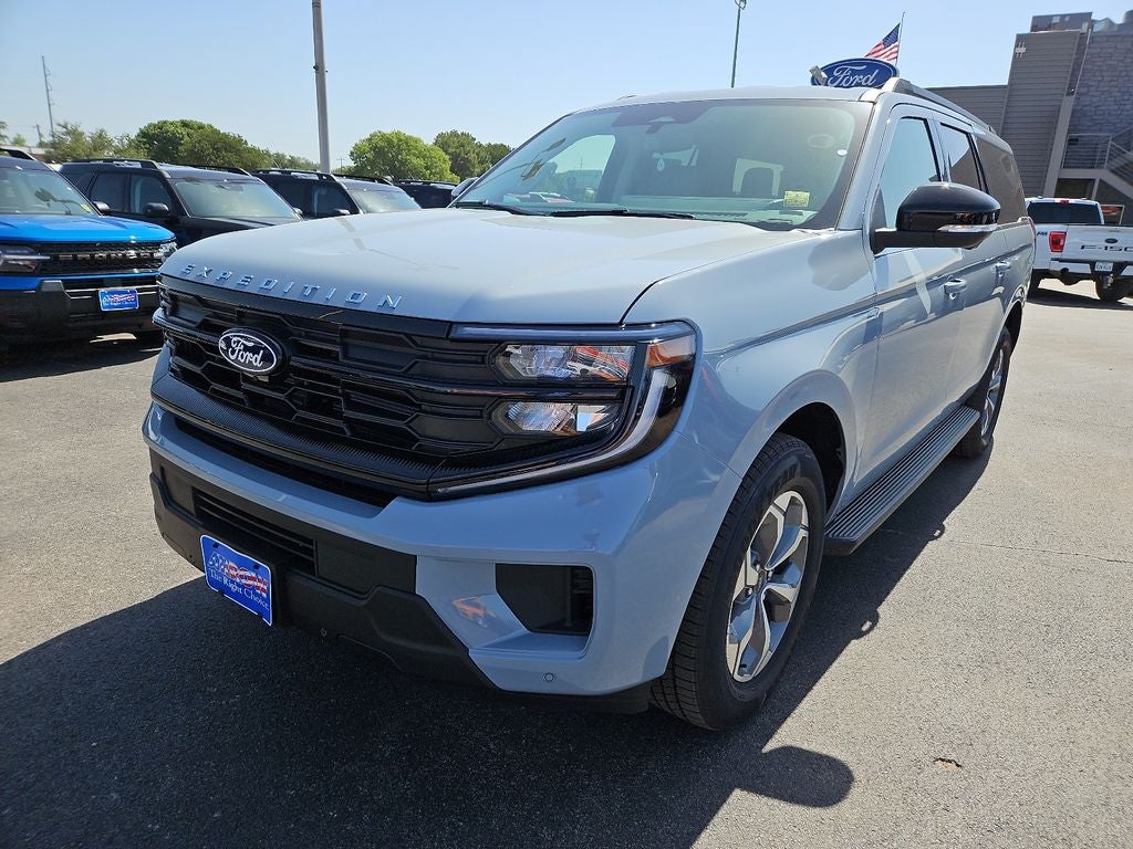 2027 Ford Expedition Max Active