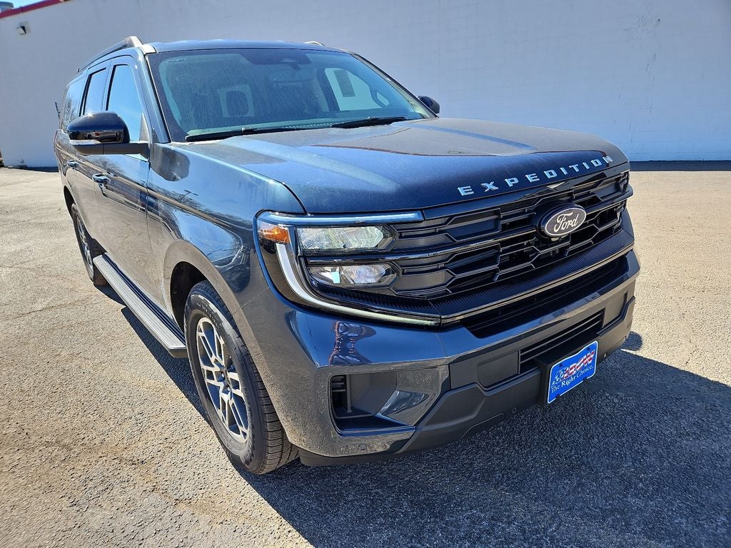 2026 Ford Expedition Max Active