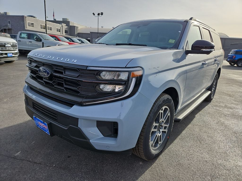 2026 Ford Expedition Max Active
