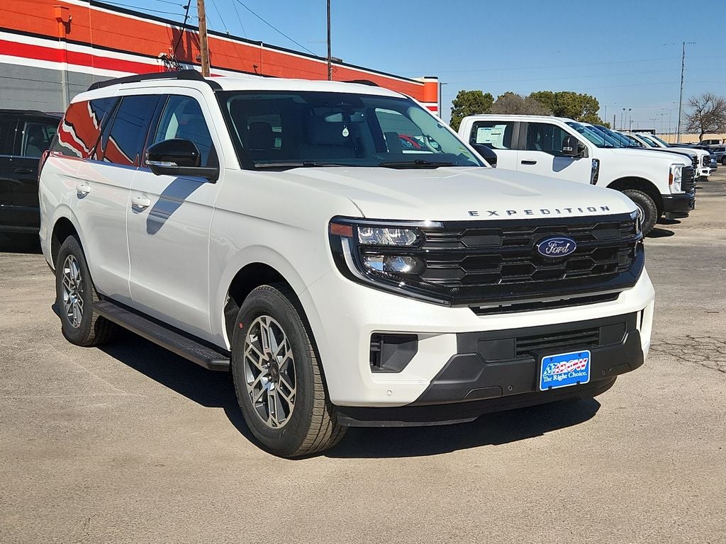 2026 Ford Expedition Active