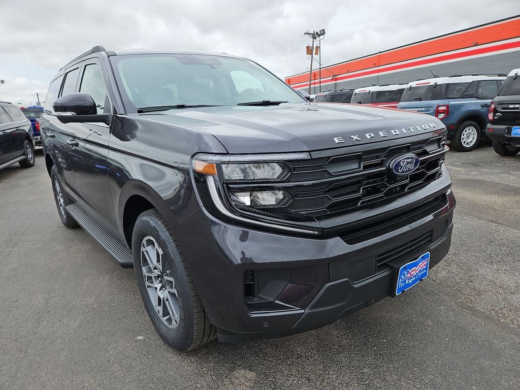 2026 Ford Expedition Active
