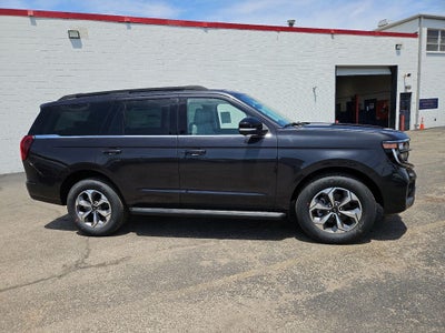 2027 Ford Expedition Active