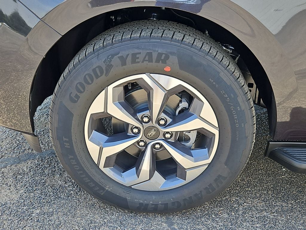 2027 Ford Expedition Active