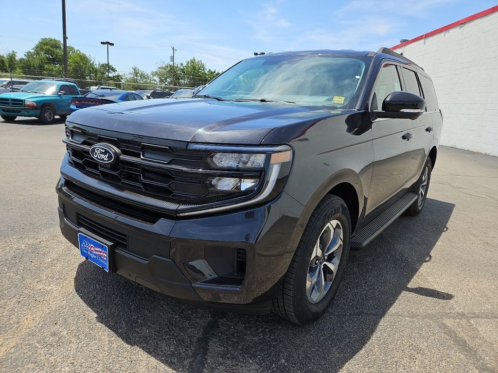 2027 Ford Expedition Active