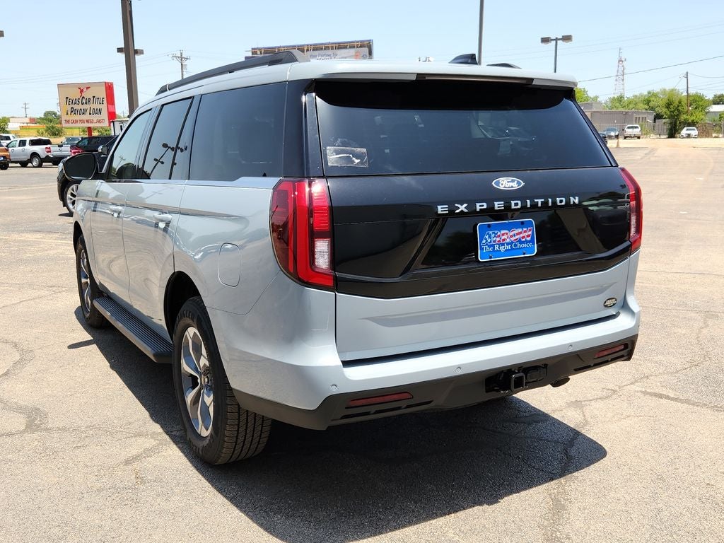 2027 Ford Expedition Active