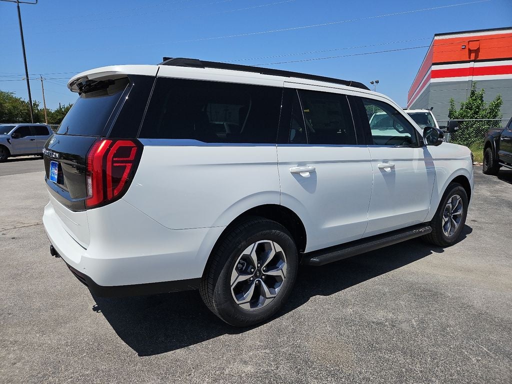 2027 Ford Expedition Active