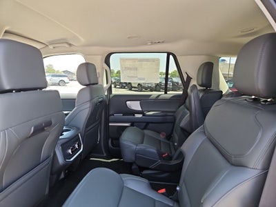2027 Ford Expedition Active