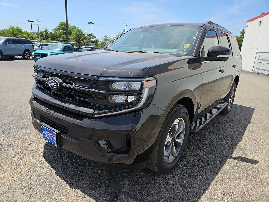 2027 Ford Expedition Active