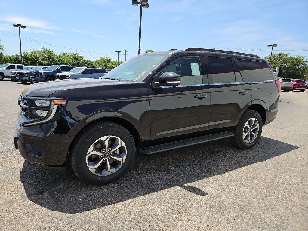 2027 Ford Expedition Active