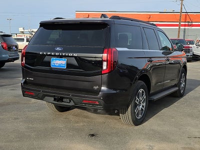 2026 Ford Expedition Active