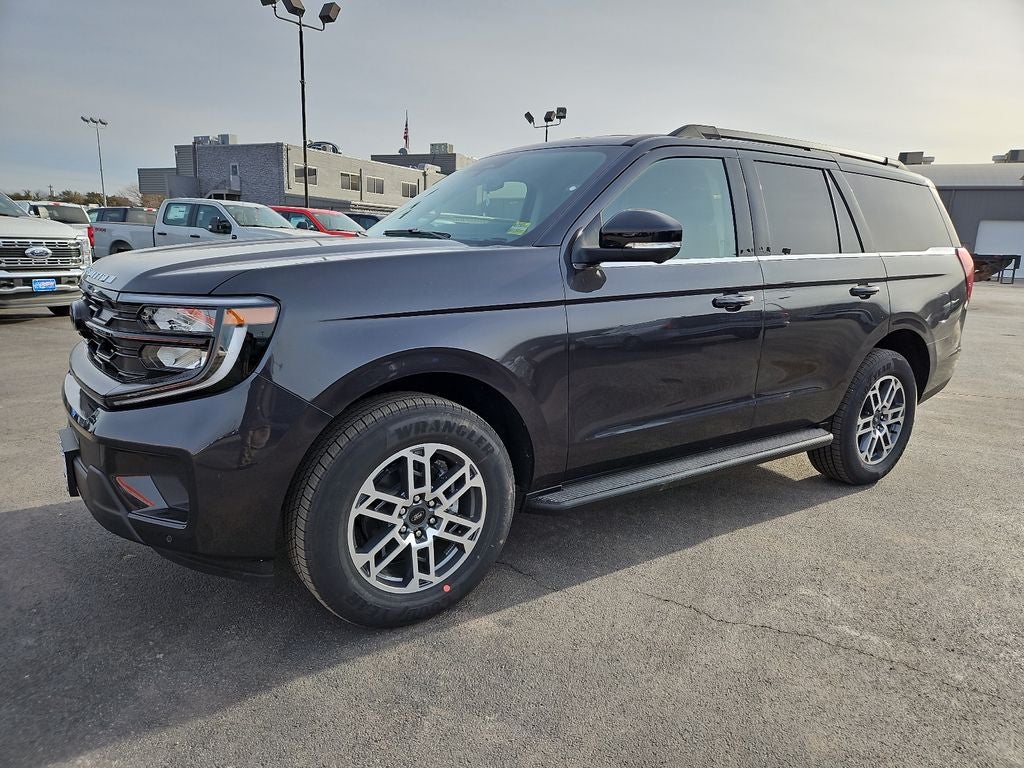 2026 Ford Expedition Active