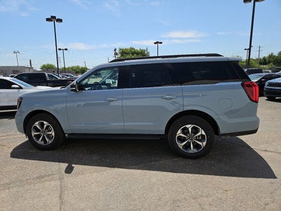 2027 Ford Expedition Active