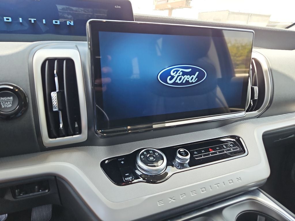 2027 Ford Expedition Active