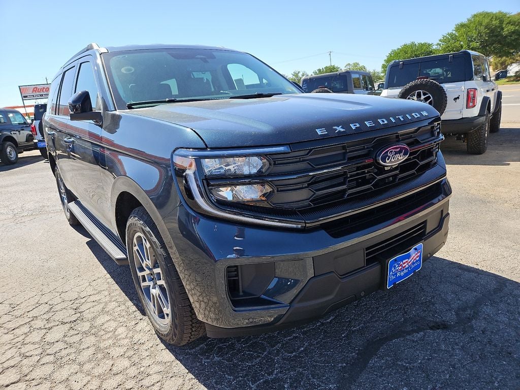 2026 Ford Expedition Active