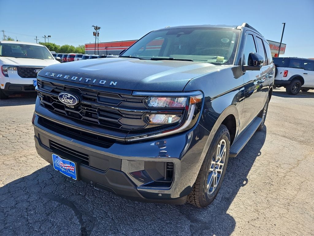 2026 Ford Expedition Active