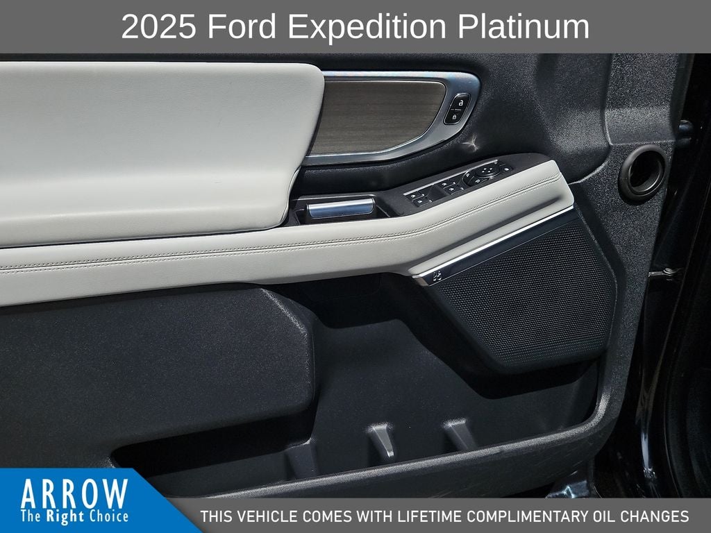 2025 Ford Expedition Platinum