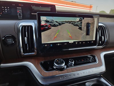2027 Ford Expedition King Ranch