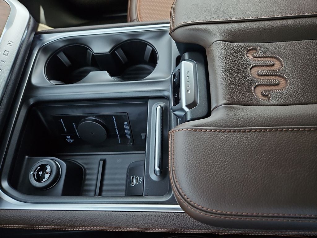 2027 Ford Expedition King Ranch