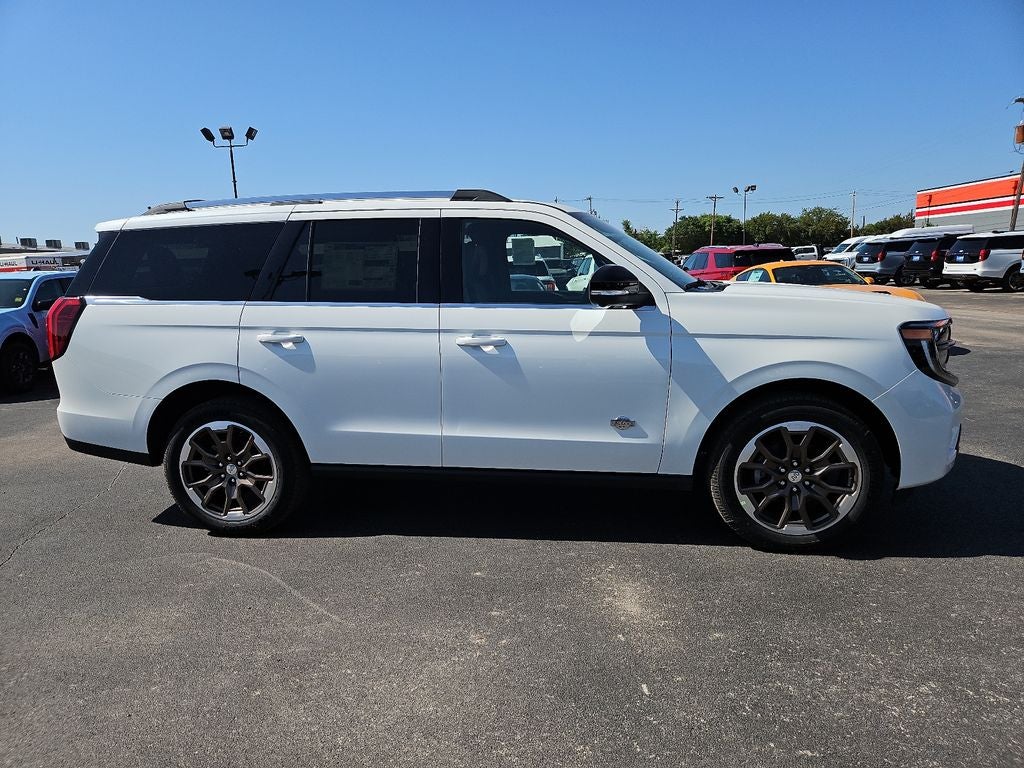 2027 Ford Expedition King Ranch