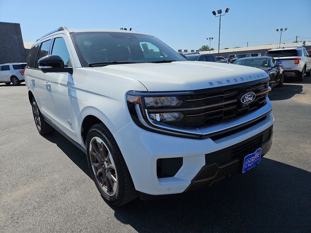 2027 Ford Expedition King Ranch