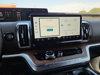 2027 Ford Expedition King Ranch