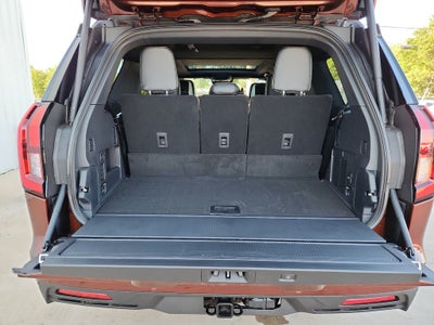 2027 Ford Expedition Tremor