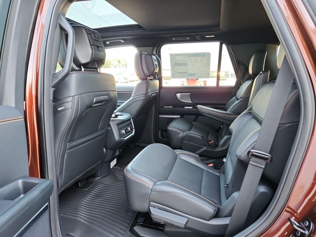 2027 Ford Expedition Tremor