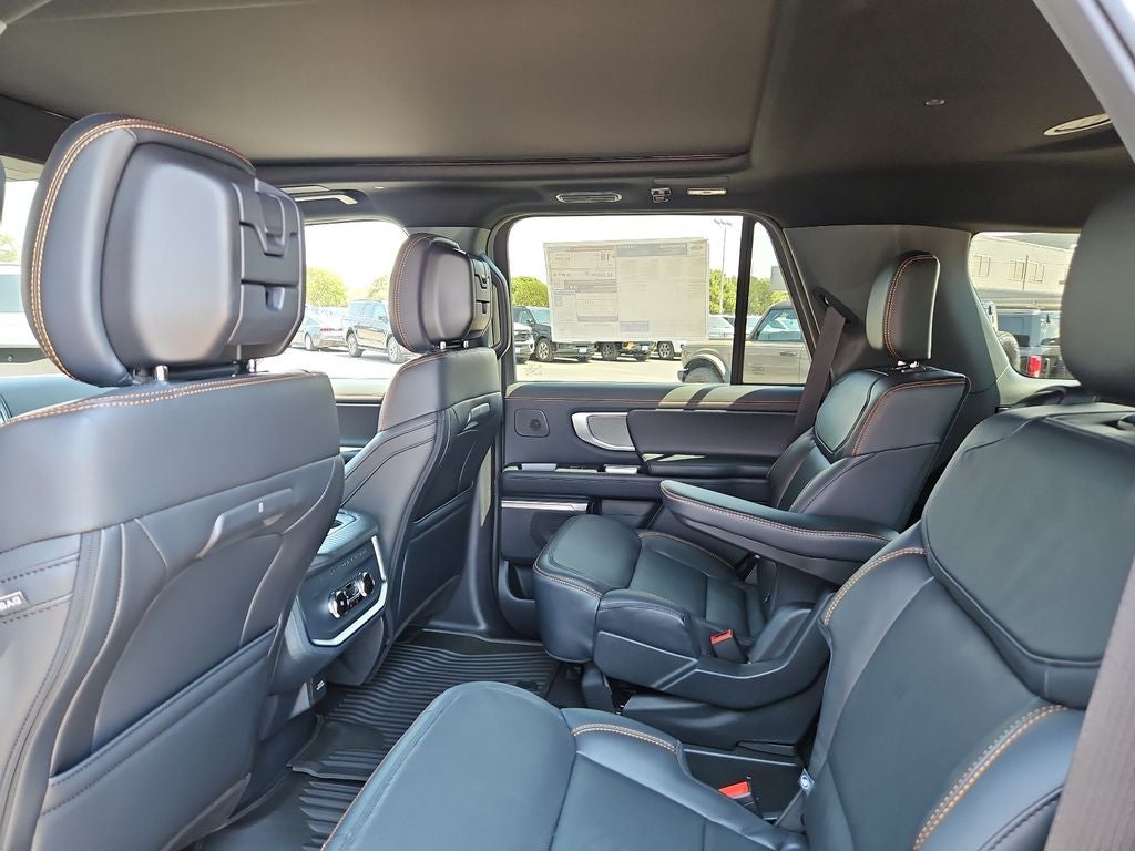 2027 Ford Expedition Tremor
