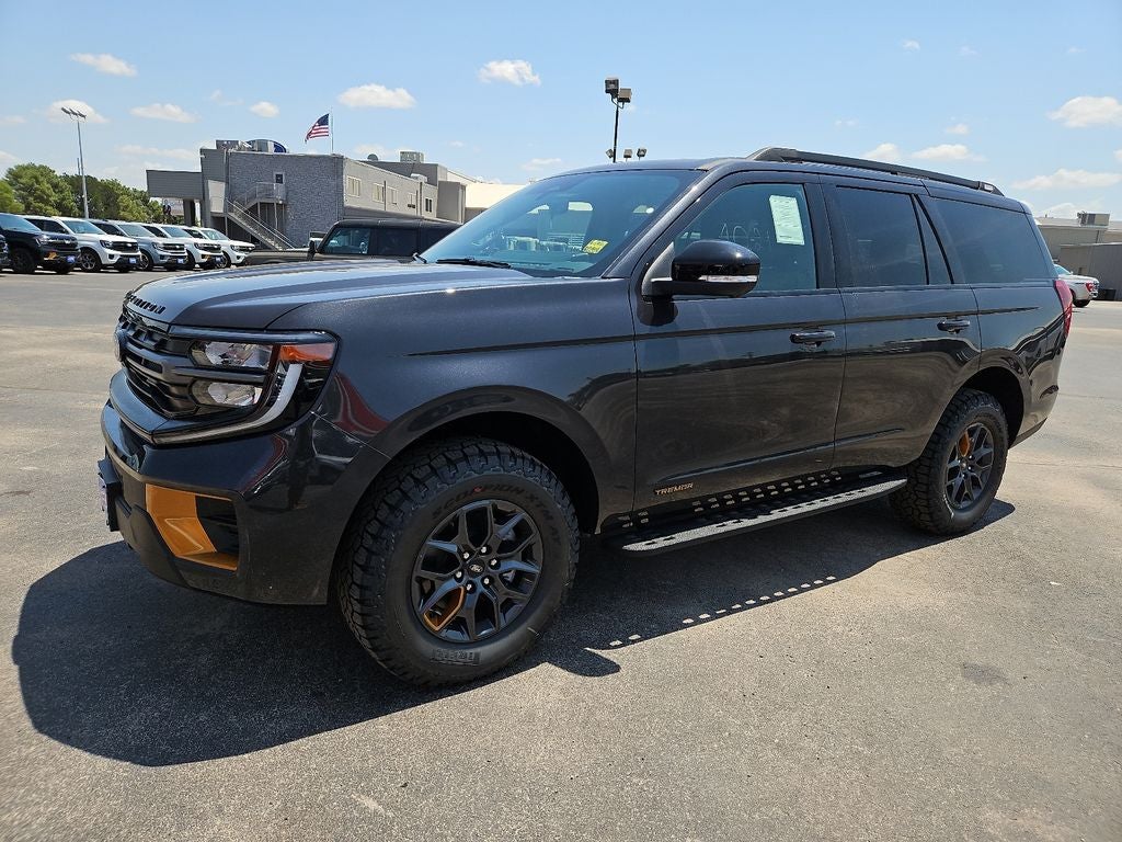 2027 Ford Expedition Tremor