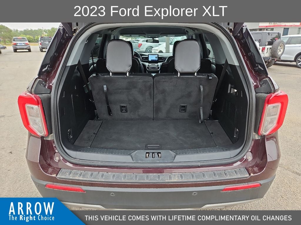 2023 Ford Explorer XLT