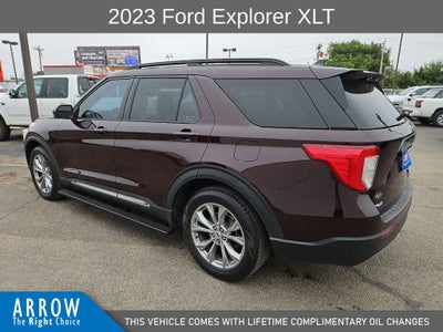 2023 Ford Explorer XLT