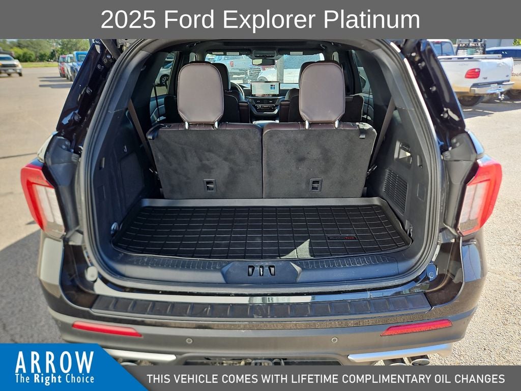 2025 Ford Explorer Platinum