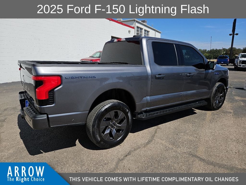 2025 Ford F-150 Lightning Flash