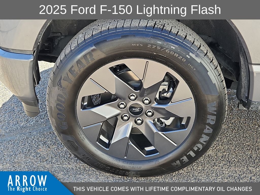 2025 Ford F-150 Lightning Flash