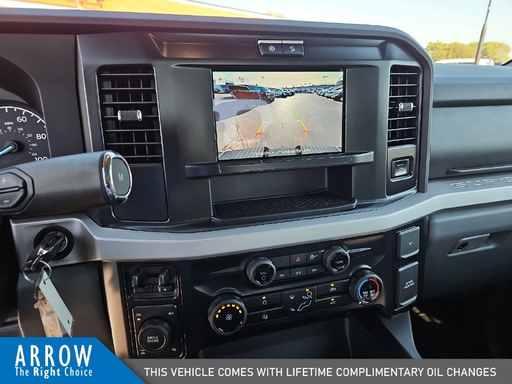 2027 Ford F-250SD XLT