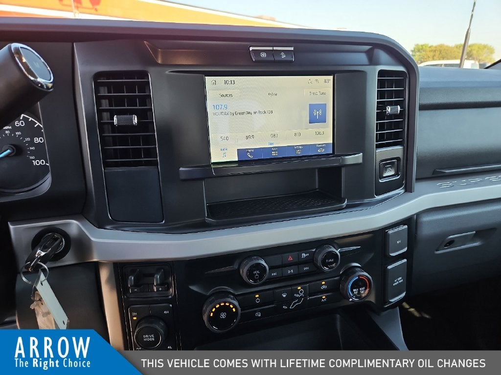 2027 Ford F-250SD XLT